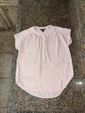 Simply Vera Vera Wang Pink Short Sleeve Blouse Size PM